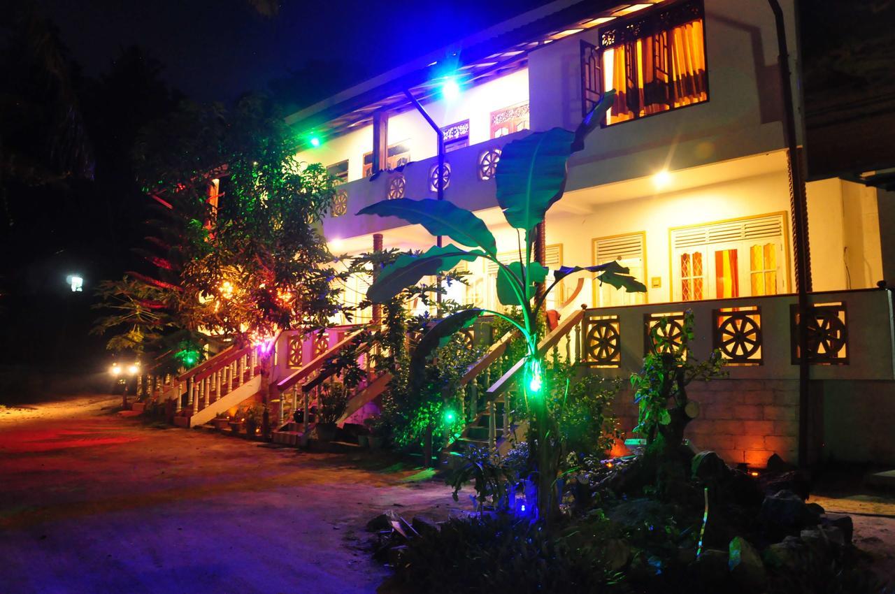Mama'S Place Mirissa Exterior foto